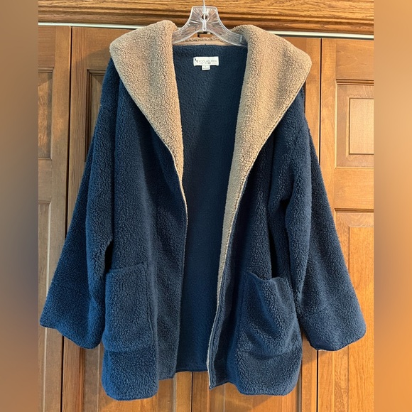 Koolaburra Jackets & Blazers - Koolaburra by UGG - Navy Sherpa Jacket